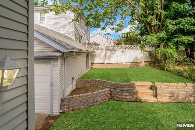 319 2nd Place, Bogota, NJ 07603