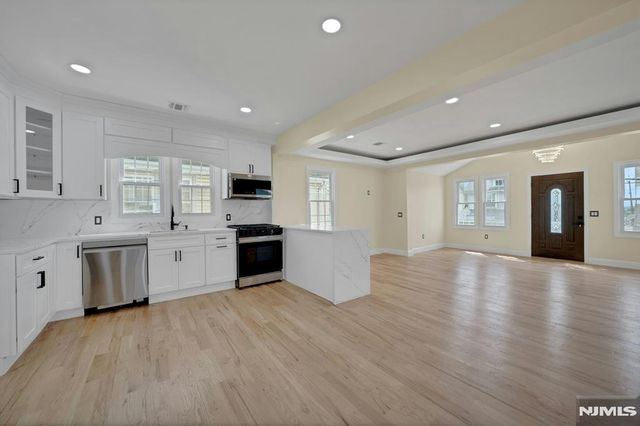 319 2nd Place, Bogota, NJ 07603
