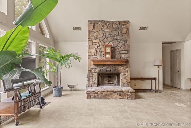 4157 New Prue Road, Sand Springs, OK 74063