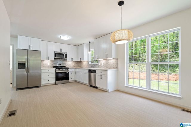 640 WOODHAVEN DRIVE, Pinson, AL 35126