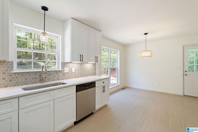 640 WOODHAVEN DRIVE, Pinson, AL 35126