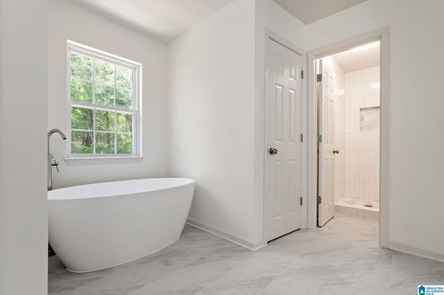 640 WOODHAVEN DRIVE, Pinson, AL 35126