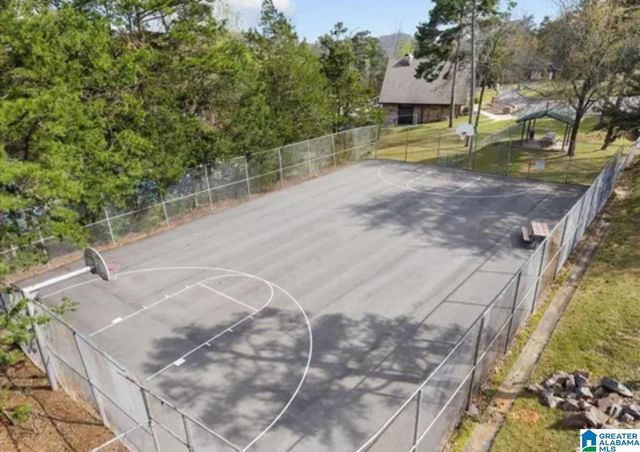 640 WOODHAVEN DRIVE, Pinson, AL 35126