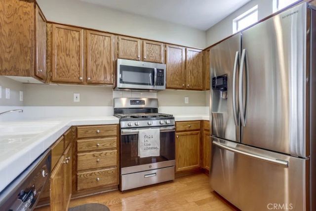 54 Santa Barbara Court, Lake Forest, CA 92610