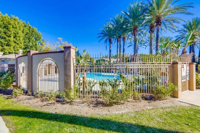 54 Santa Barbara Court, Lake Forest, CA 92610