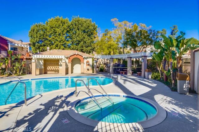 54 Santa Barbara Court, Lake Forest, CA 92610