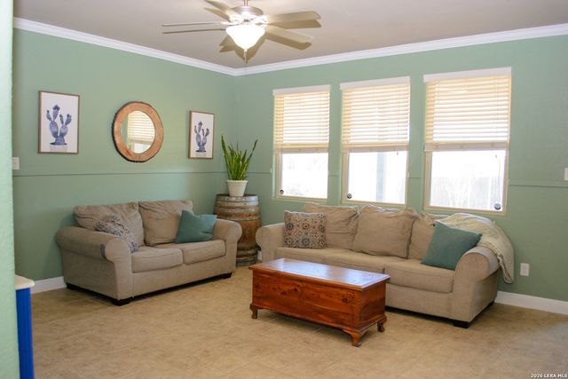 2550 Gato Del Sol, San Antonio, TX 78245