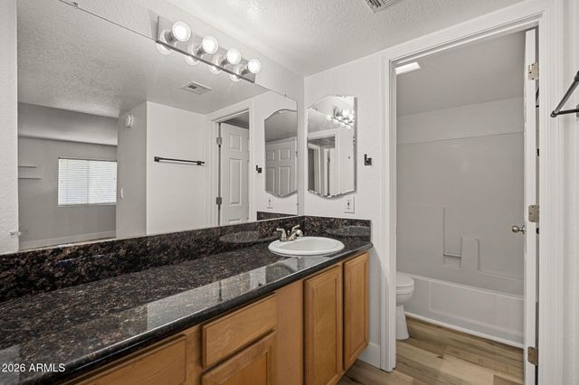 740 W ELM Street 207, Phoenix, AZ 85013