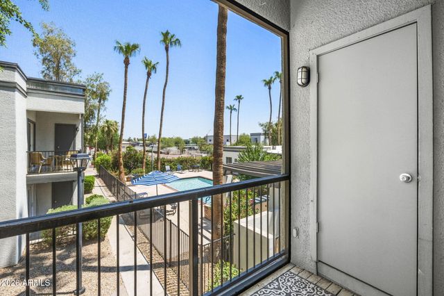 740 W ELM Street 207, Phoenix, AZ 85013