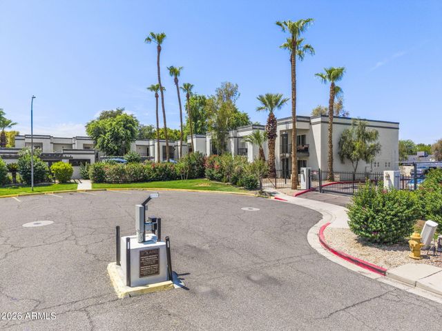 740 W ELM Street 207, Phoenix, AZ 85013