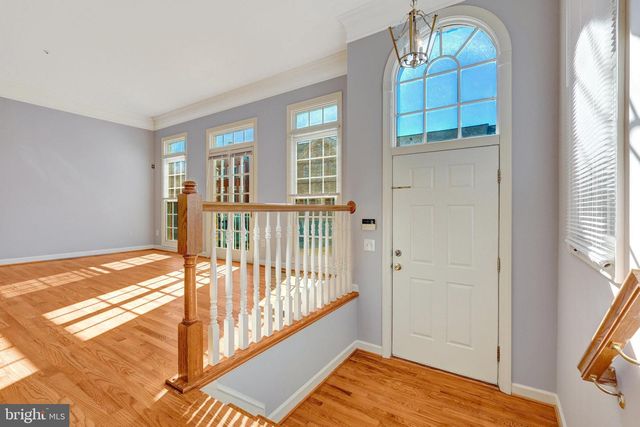 8030 KIDWELL TOWN CT, Vienna, VA 22182