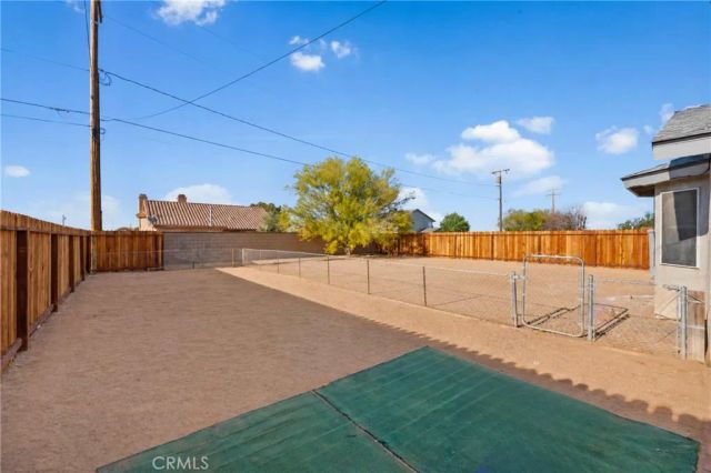 7431 Bay Ave, California City, CA 93505