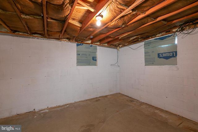 19 CARDINAL DR, Shepherdstown, WV 25443