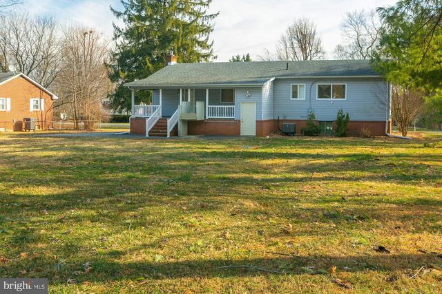 19 CARDINAL DR, Shepherdstown, WV 25443