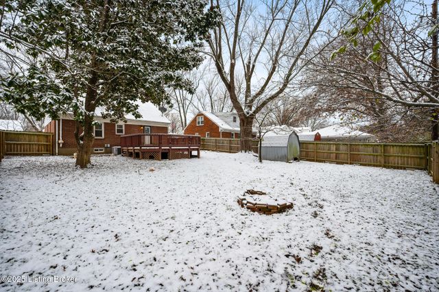 4227 Hillbrook Dr, Louisville, KY 40220