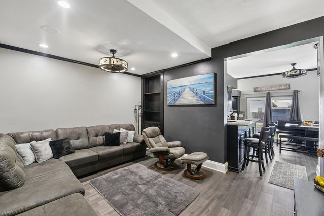 164 E 42nd Street, Covington, KY 41015