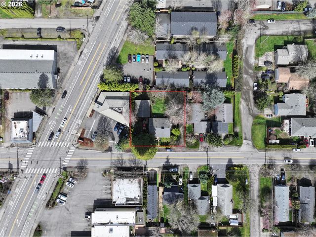 4725 Sw POMONA St, Portland, OR 97219