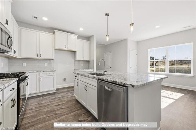 6412 Gardenview Road 47, Pleasant Garden, NC 27313