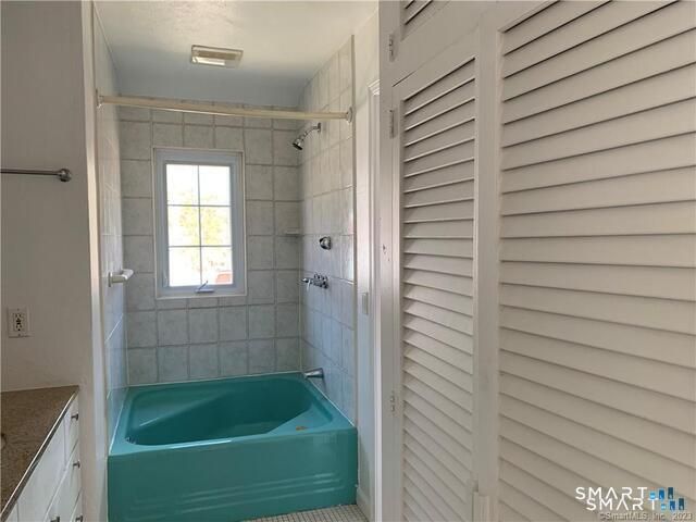18 Platts Hill Road, Newtown, CT 06470