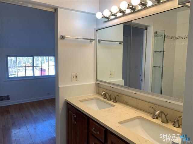 18 Platts Hill Road, Newtown, CT 06470