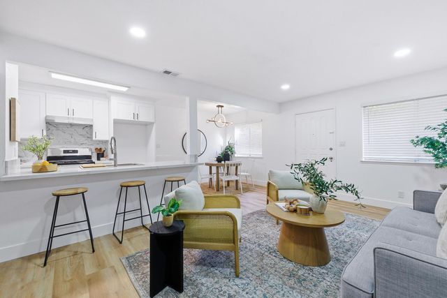 235 Macario Ct #3, Roseville, CA 95678