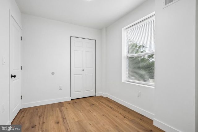 977 N 23RD ST, Camden, NJ 08105
