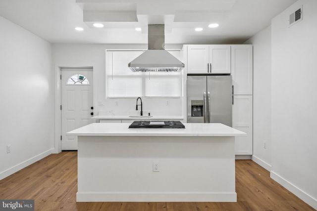 977 N 23RD ST, Camden, NJ 08105