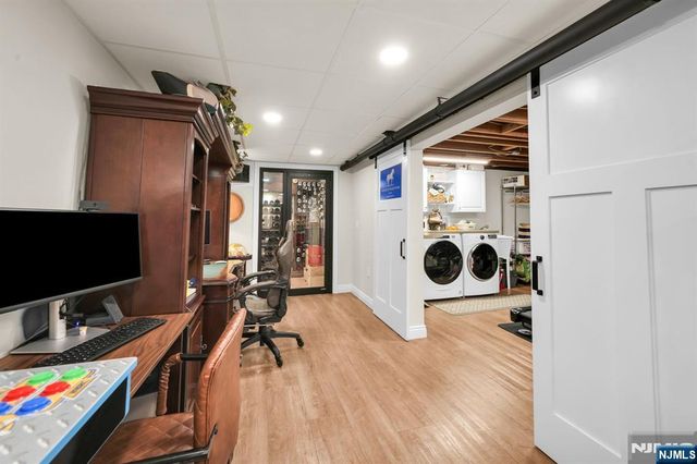 398 James Woods Court, New Milford, NJ 07646