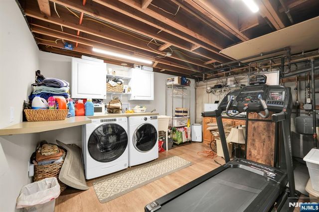 398 James Woods Court, New Milford, NJ 07646