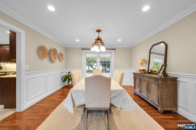 398 James Woods Court, New Milford, NJ 07646