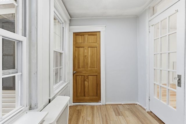 16 Floyd St 1, Woburn, MA 01801