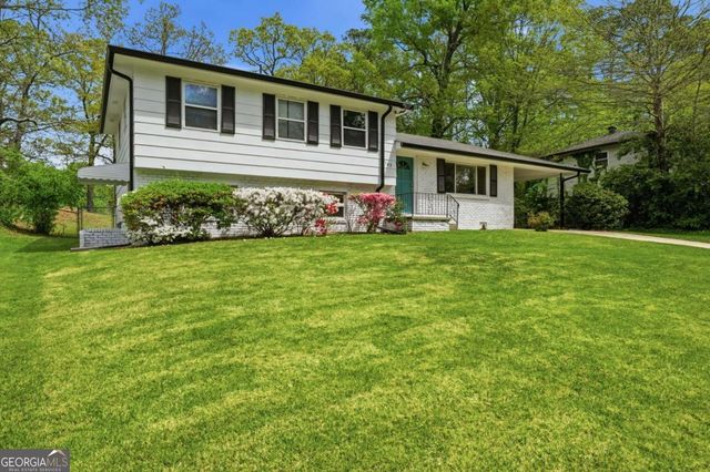 1143 Creekdale Drive, Clarkston, GA 30021