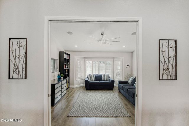 3306 E TONTO Drive, Phoenix, AZ 85044