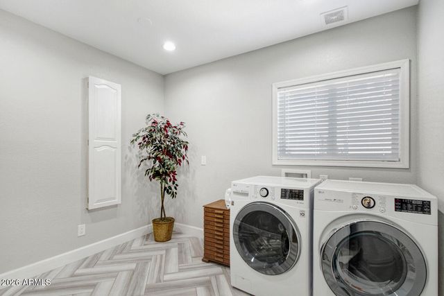 3306 E TONTO Drive, Phoenix, AZ 85044