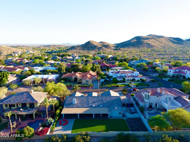 3306 E TONTO Drive, Phoenix, AZ 85044