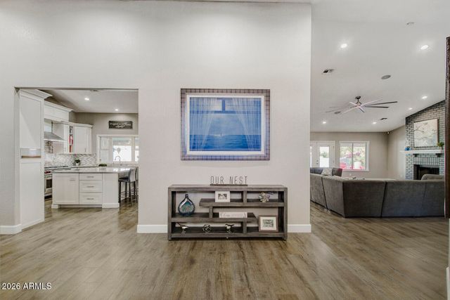 3306 E TONTO Drive, Phoenix, AZ 85044