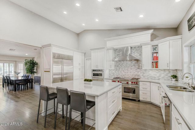 3306 E TONTO Drive, Phoenix, AZ 85044