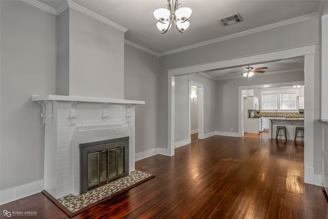 2304 Highland Avenue, Shreveport, LA 71104