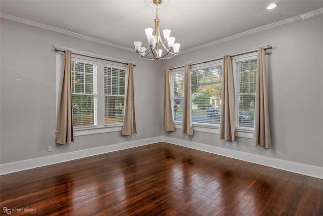 2304 Highland Avenue, Shreveport, LA 71104