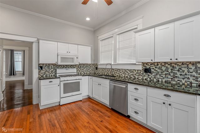 2304 Highland Avenue, Shreveport, LA 71104