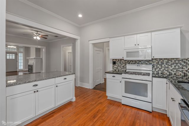 2304 Highland Avenue, Shreveport, LA 71104