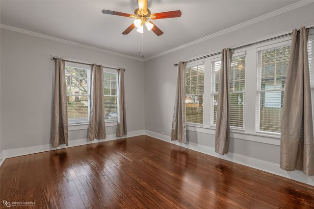 2304 Highland Avenue, Shreveport, LA 71104