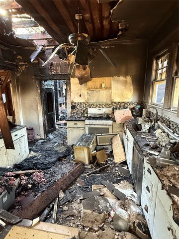 2304 Highland Avenue, Shreveport, LA 71104