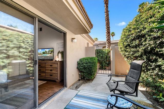 38824 Lobelia, Palm Desert, CA 92211