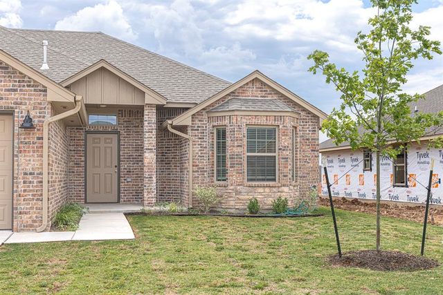 4528 Adobe Court, Yukon, OK 73099