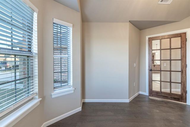 4528 Adobe Court, Yukon, OK 73099