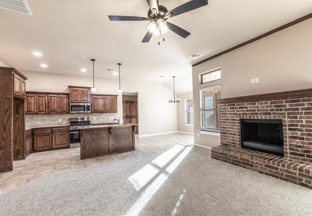 4528 Adobe Court, Yukon, OK 73099