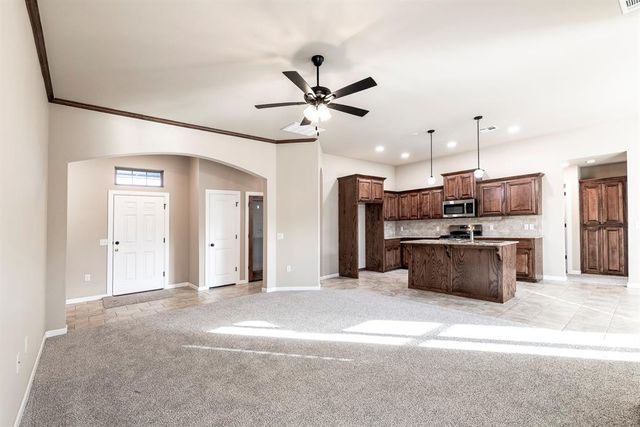 4528 Adobe Court, Yukon, OK 73099