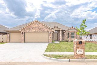 4528 Adobe Court, Yukon, OK 73099