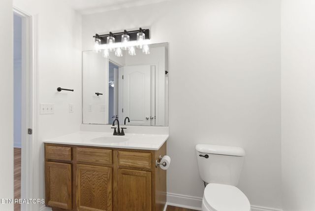 729 Graham Way, Knoxville, TN 37912